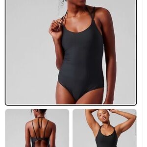 Athleta Keyhole One Piece Swimsuit black size M